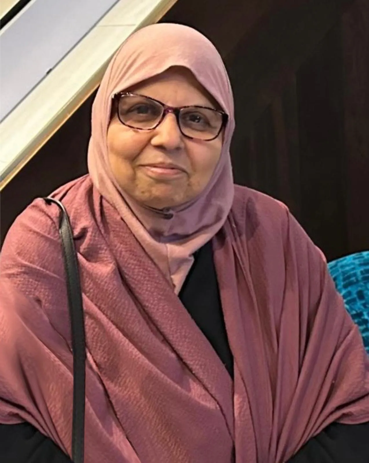 Mrs Zahra Shah 
